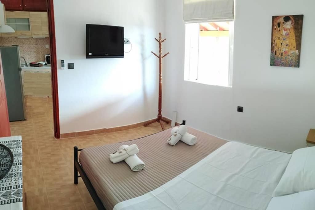 Apartment With Private Pool For Rent In Tzanata Kefalonia Dhimisianata Екстер'єр фото