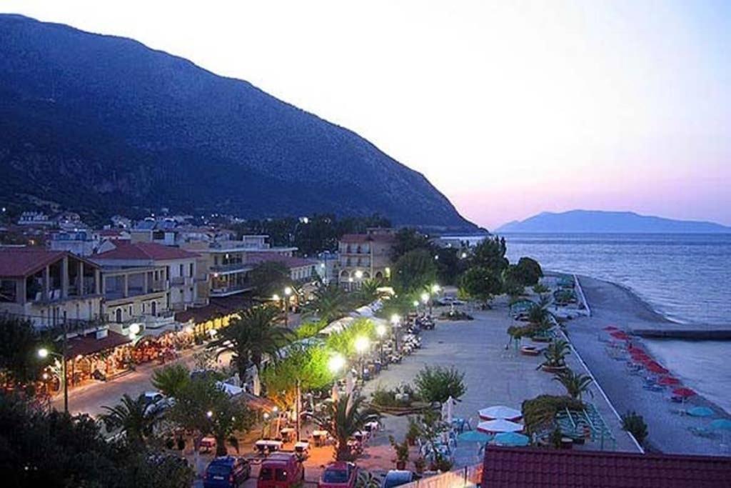 Apartment With Private Pool For Rent In Tzanata Kefalonia Dhimisianata Екстер'єр фото
